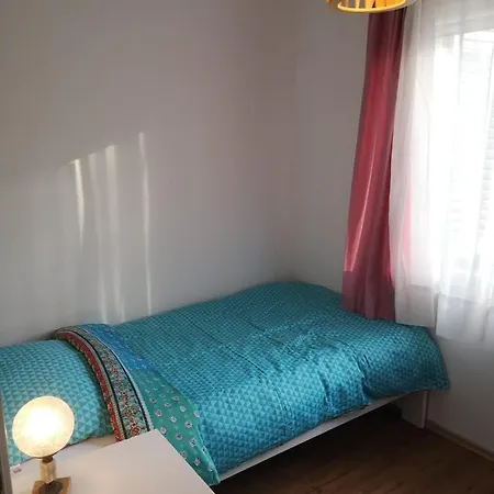 House Albertina בית נופש *