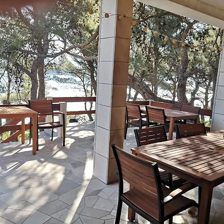 בית נופש House Albertina