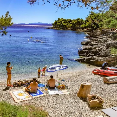 בית נופש House Albertina Selca (Brac)