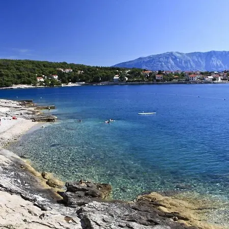 House Albertina בית נופש *