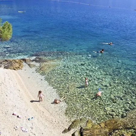 בית נופש House Albertina