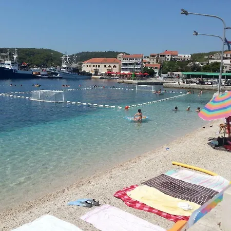 בית נופש House Albertina