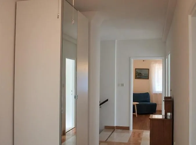 House Albertina