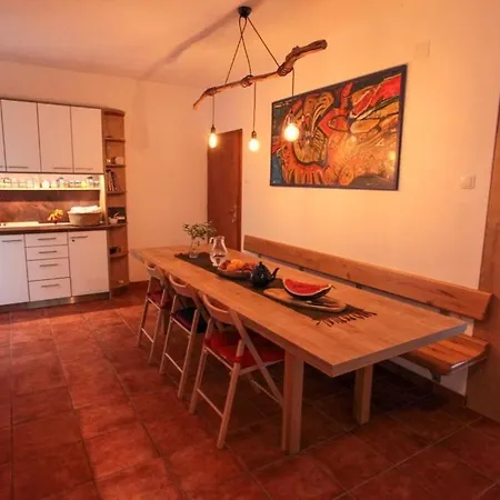 House Albertina Selca (Brac)