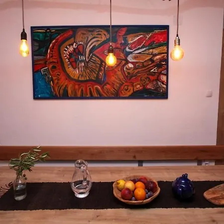 House Albertina 펜션 *